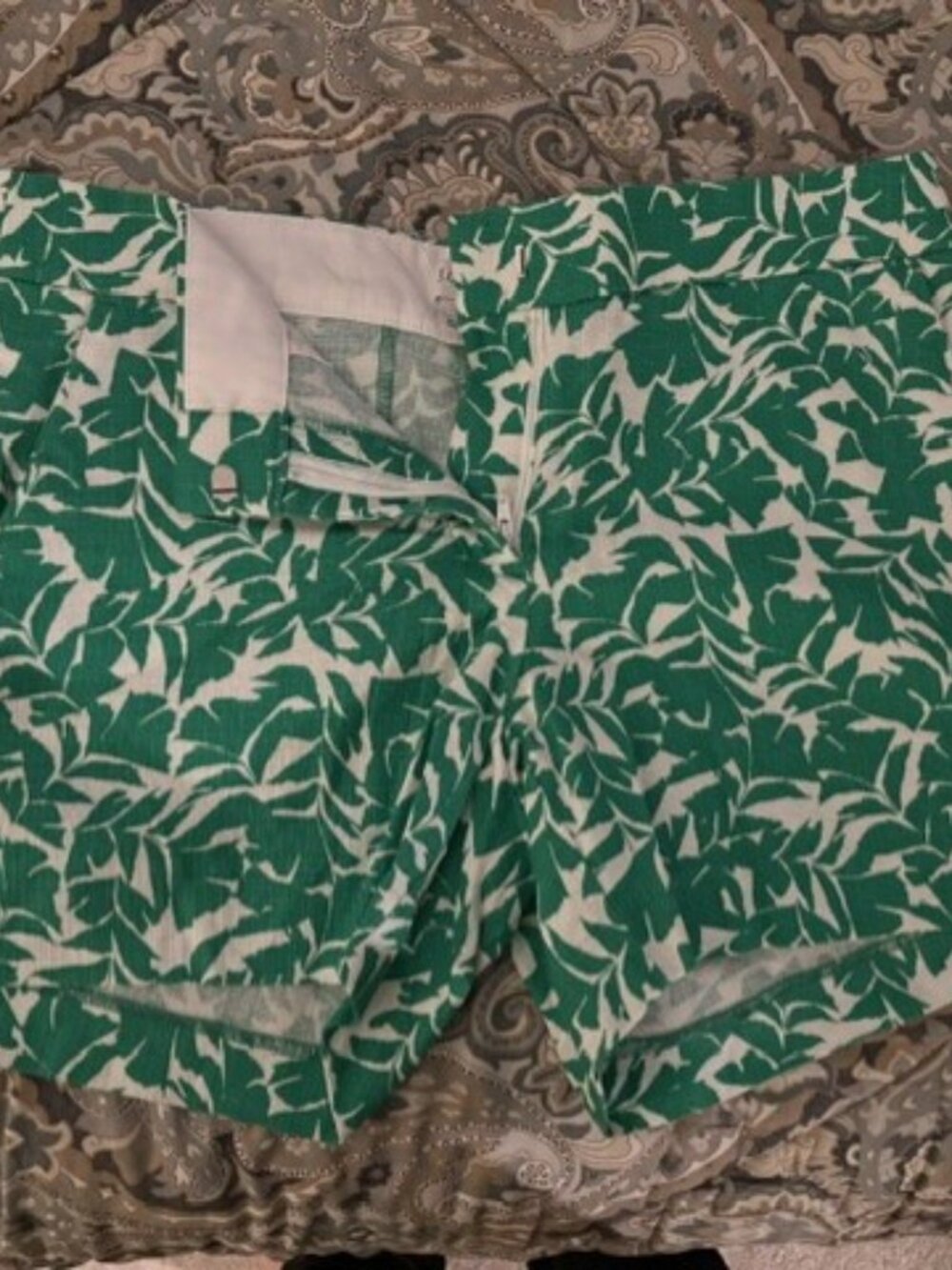 J Crew Factory green and white leaf print shorts size 8